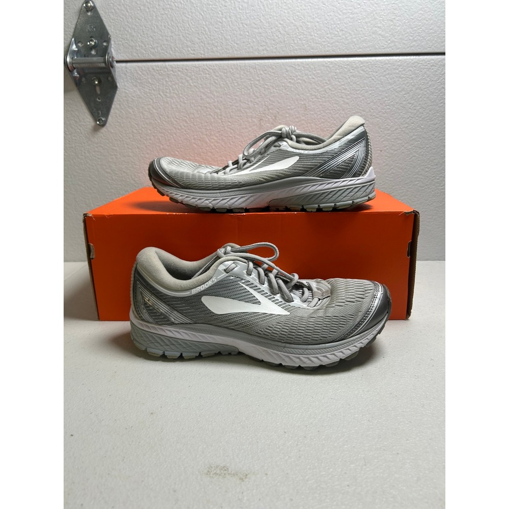 Brooks Ghost 10 Running Shoes Grey Silver Size 9.5 #3017